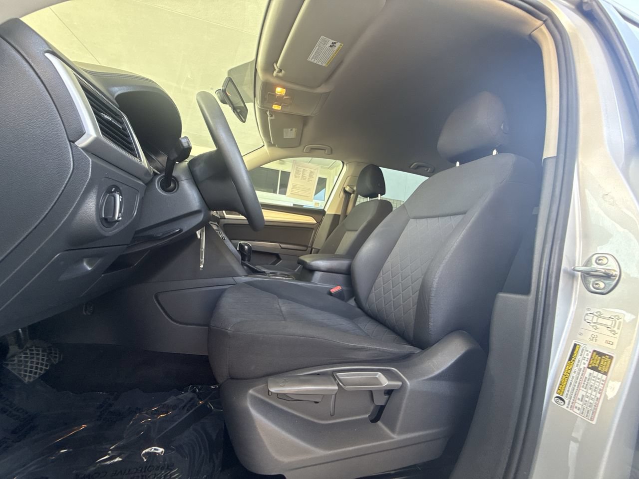 Used 2018 Volkswagen Atlas S FWD image 17