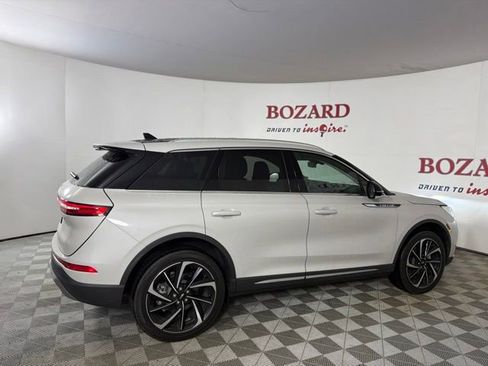 Certified 2024 Lincoln Corsair Reserve w/ Equipment Group 201A AWD/4WD image 8