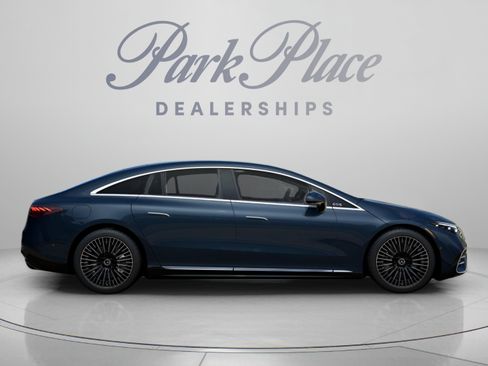 Certified 2023 Mercedes-Benz EQS 580 4MATIC Sedan image 24