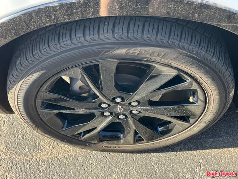 Used 2019 Chevrolet Blazer RS AWD/4WD image 8