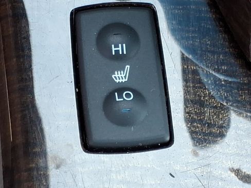 Used 2011 Acura MDX w/ Technology & Entertainment AWD/4WD image 8