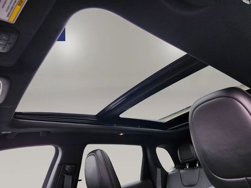 Used 2021 Jeep Cherokee Latitude Lux 80th Anniv w/ Quick Order Package 2YU 80th image 24