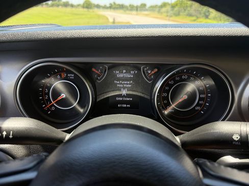 Used 2020 Jeep Gladiator Sport w/ Quick Order Package 24S AWD/4WD image 22