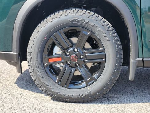 New 2026 Nissan Rogue SV image 7