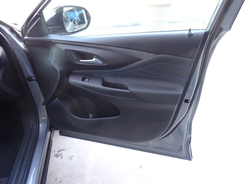 New 2026 Buick Envista Sport Touring w/ Convenience I Package FWD image 28