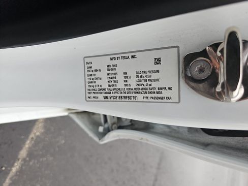 Used 2024 Tesla Model 3 Long Range AWD/4WD image 30