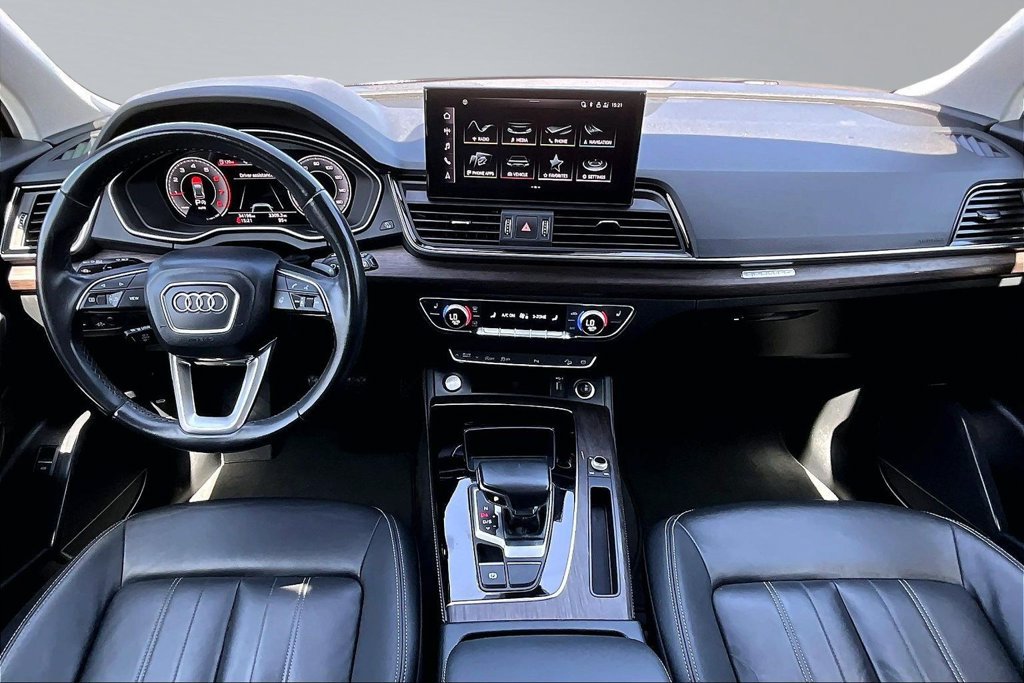 Used 2022 Audi Q5 2.0T Premium Plus AWD/4WD image 9