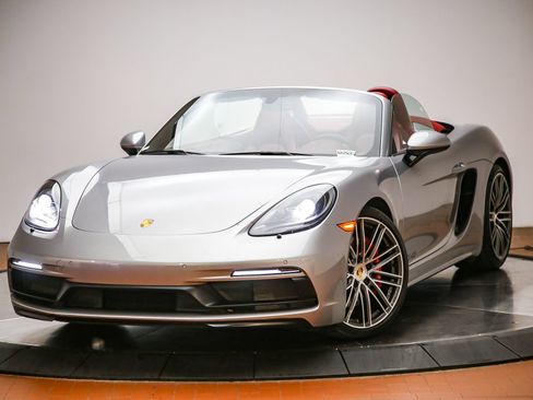 Certified 2024 Porsche 718 Boxster GTS RWD image 1