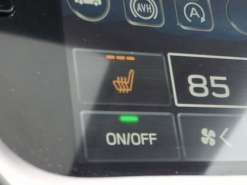 Certified 2025 Subaru Legacy Premium image 22