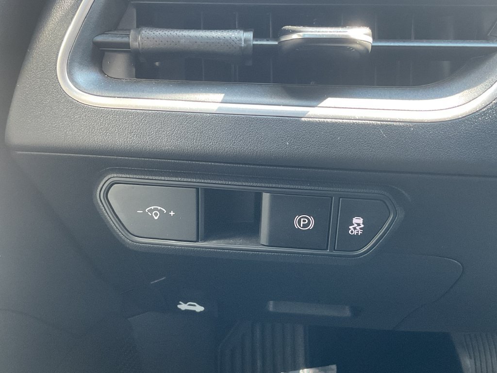 Used 2025 Kia K4 FWD image 28