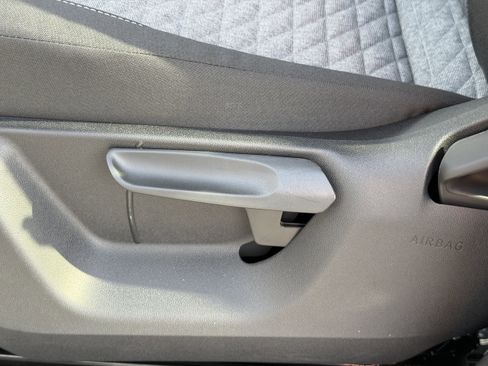 New 2026 Volkswagen Tiguan S image 19