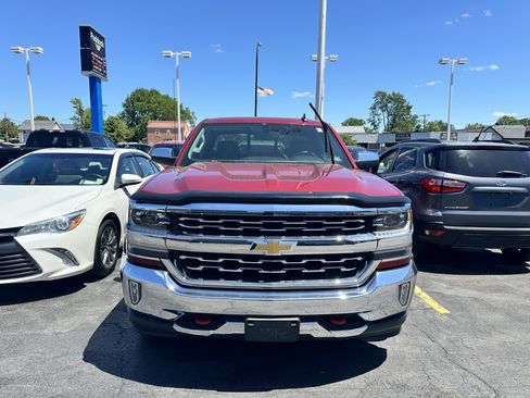 Used 2018 Chevrolet Silverado 1500 LTZ w/ Sport Package AWD/4WD image 2