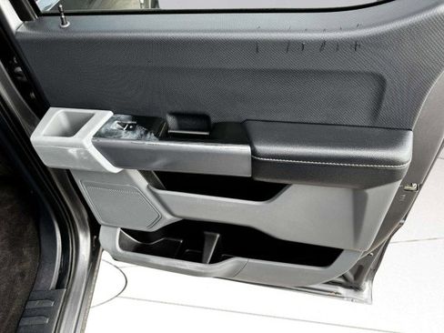 Used 2023 Ford F150 XLT w/ Trailer Tow Package image 39