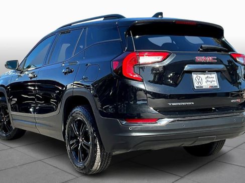 Used 2022 GMC Terrain AT4 image 11
