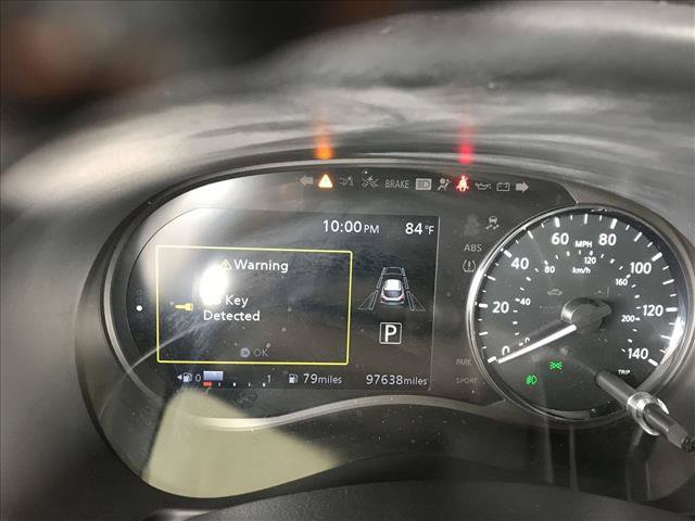 Used 2021 Nissan Kicks SR w/ Interior Electronics Package FWD image 10