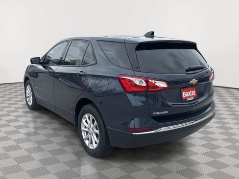 Used 2018 Chevrolet Equinox LS FWD image 9