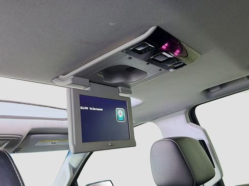 Used 2017 Chevrolet Tahoe Premier RWD image 29