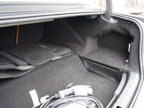 Used 2018 BMW 530e xDrive image 54