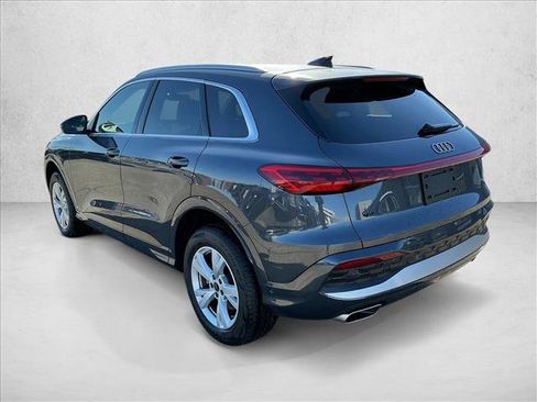 Certified 2025 Audi Q5 Premium w/ Convenience Package image 7