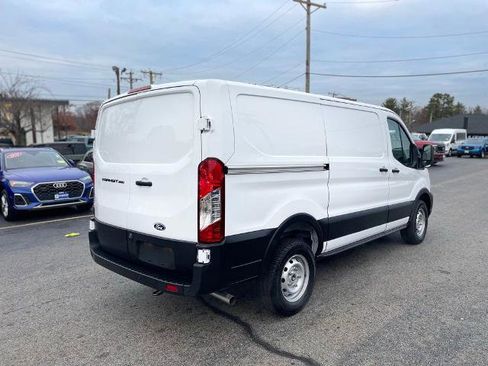 New 2026 Ford Transit 250 Low Roof RWD image 5