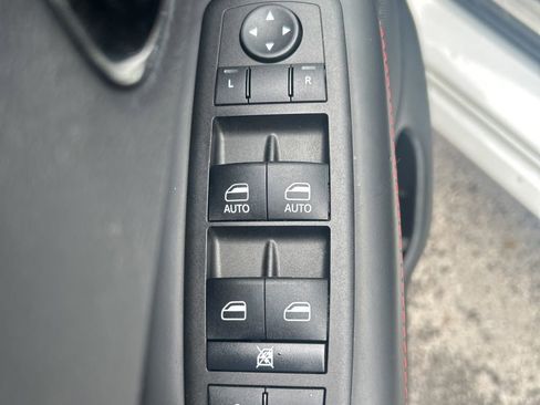 Used 2025 Dodge Durango R/T w/ Blacktop Package AWD/4WD image 16
