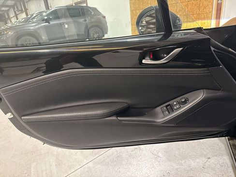 New 2025 MAZDA MX-5 Miata Grand Touring w/ Weather Package image 25