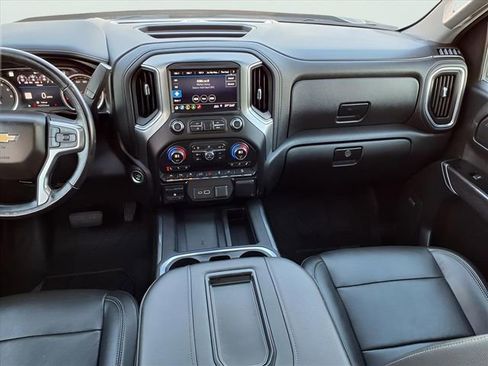 Used 2019 Chevrolet Silverado 1500 LTZ w/ LTZ Premium Package image 15