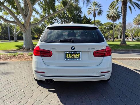 Used 2017 BMW 330i xDrive Wagon AWD/4WD image 6