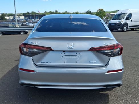 Used 2025 Honda Civic Sport image 5