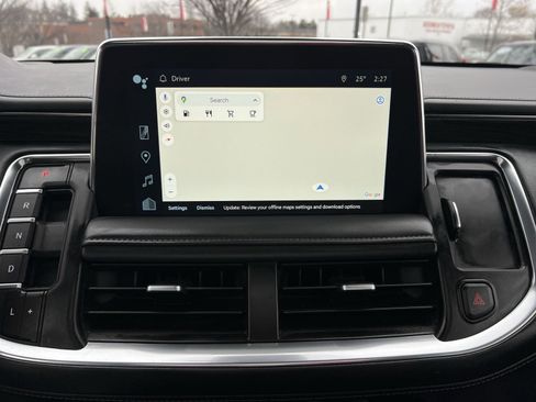 Used 2023 Chevrolet Tahoe Z71 w/ Luxury Package image 20