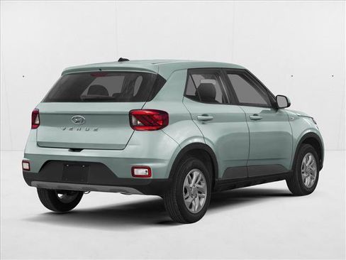 New 2026 Hyundai Venue SE image 2