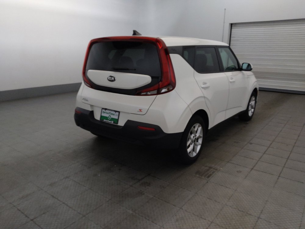 Used 2020 Kia Soul S FWD image 9