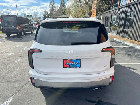 Used 2024 Kia Telluride SX Prestige image 4