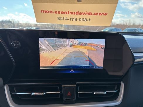 Certified 2025 Chevrolet TrailBlazer LT w/ Convenience Package image 32