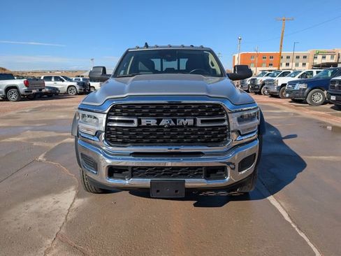 Used 2022 RAM 5500 SLT w/ Quick Order Package 27G SLT AWD/4WD image 2