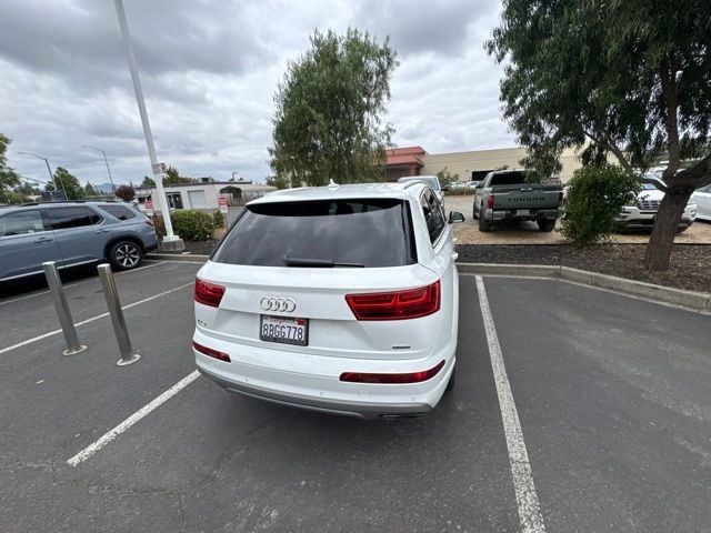 Used 2018 Audi Q7 2.0T Premium Plus w/ Premium Plus Package AWD/4WD image 38
