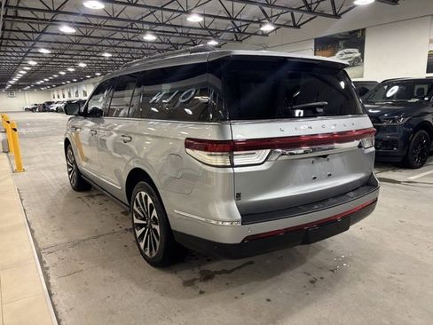 Certified 2022 Lincoln Navigator Reserve image 2