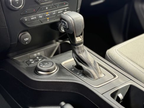 Used 2023 Ford Ranger Lariat image 16