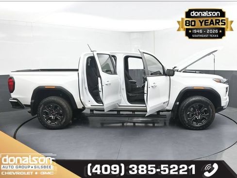 Used 2025 GMC Canyon Elevation RWD image 22