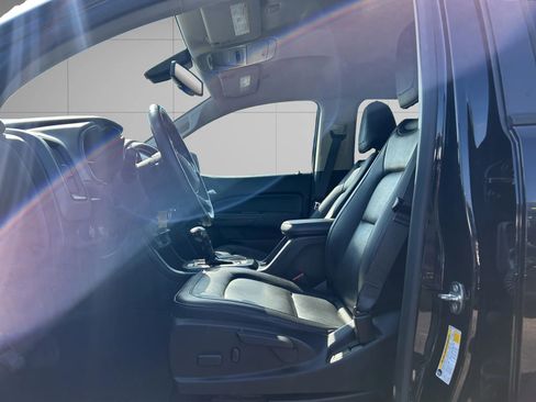 Used 2019 Chevrolet Colorado Z71 image 9