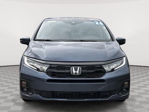 Used 2026 Honda Odyssey Touring image 2