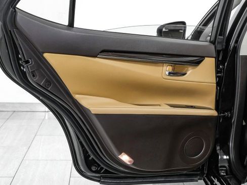 Used 2017 Lexus ES 350 image 45