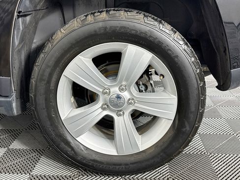 Used 2016 Jeep Compass Sport w/ Power Value Group image 35