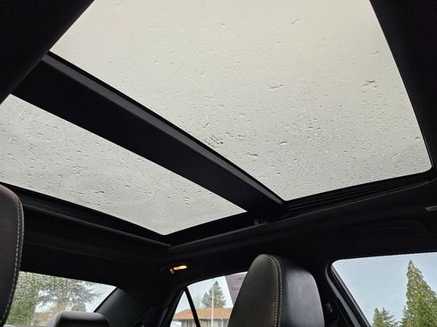 Used 2023 Chrysler 300 S image 15