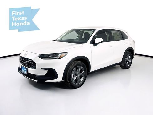 New 2026 Honda HR-V LX image 3