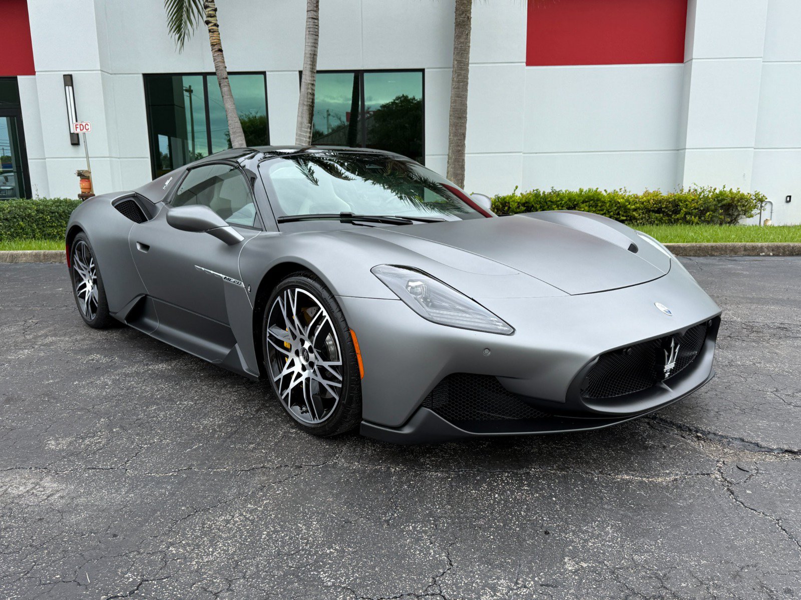 Used 2024 Maserati MC20 Cielo RWD image 7