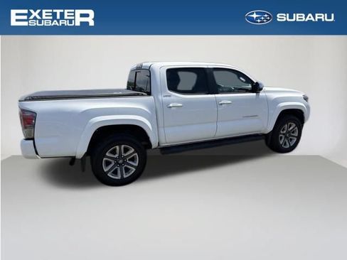 Used 2017 Toyota Tacoma Limited w/ Tow Package AWD/4WD image 4