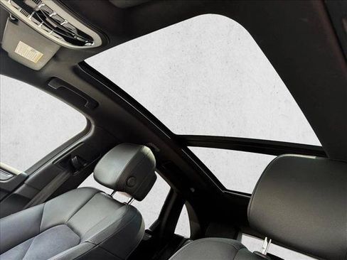 Used 2016 Porsche Macan S AWD/4WD image 18