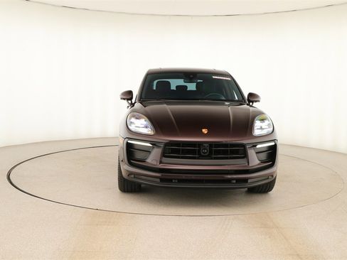 Used 2023 Porsche Macan Turbo image 11