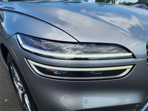 Used 2024 Genesis GV70 2.5T w/ Advanced Package image 4